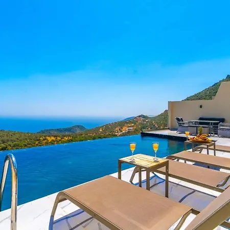 Seaview 2 Bedroom - 9854 *